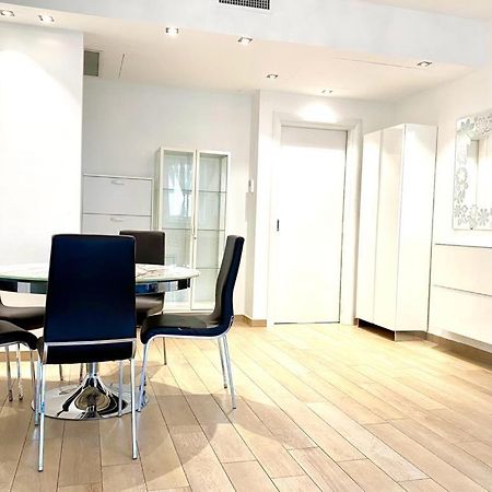 Appartamento Mpm - Belinzaghi 5 6 Pax Milano Esterno foto
