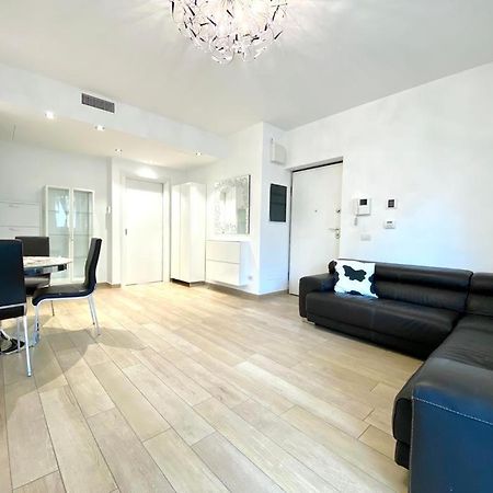 Appartamento Mpm - Belinzaghi 5 6 Pax Milano Esterno foto